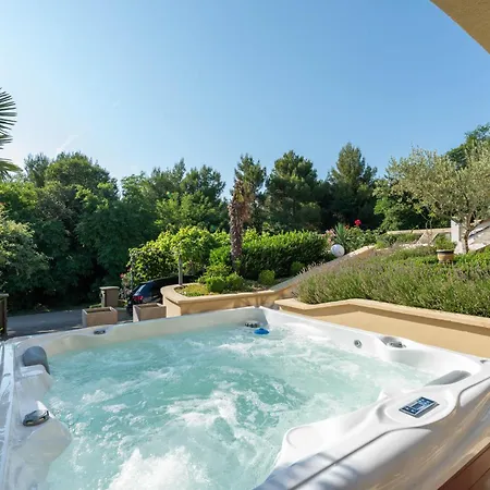Villa Santa Sofia Fuškulin