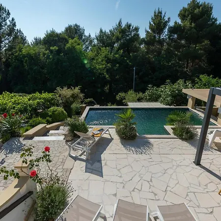 Santa Sofia Villa Fuškulin